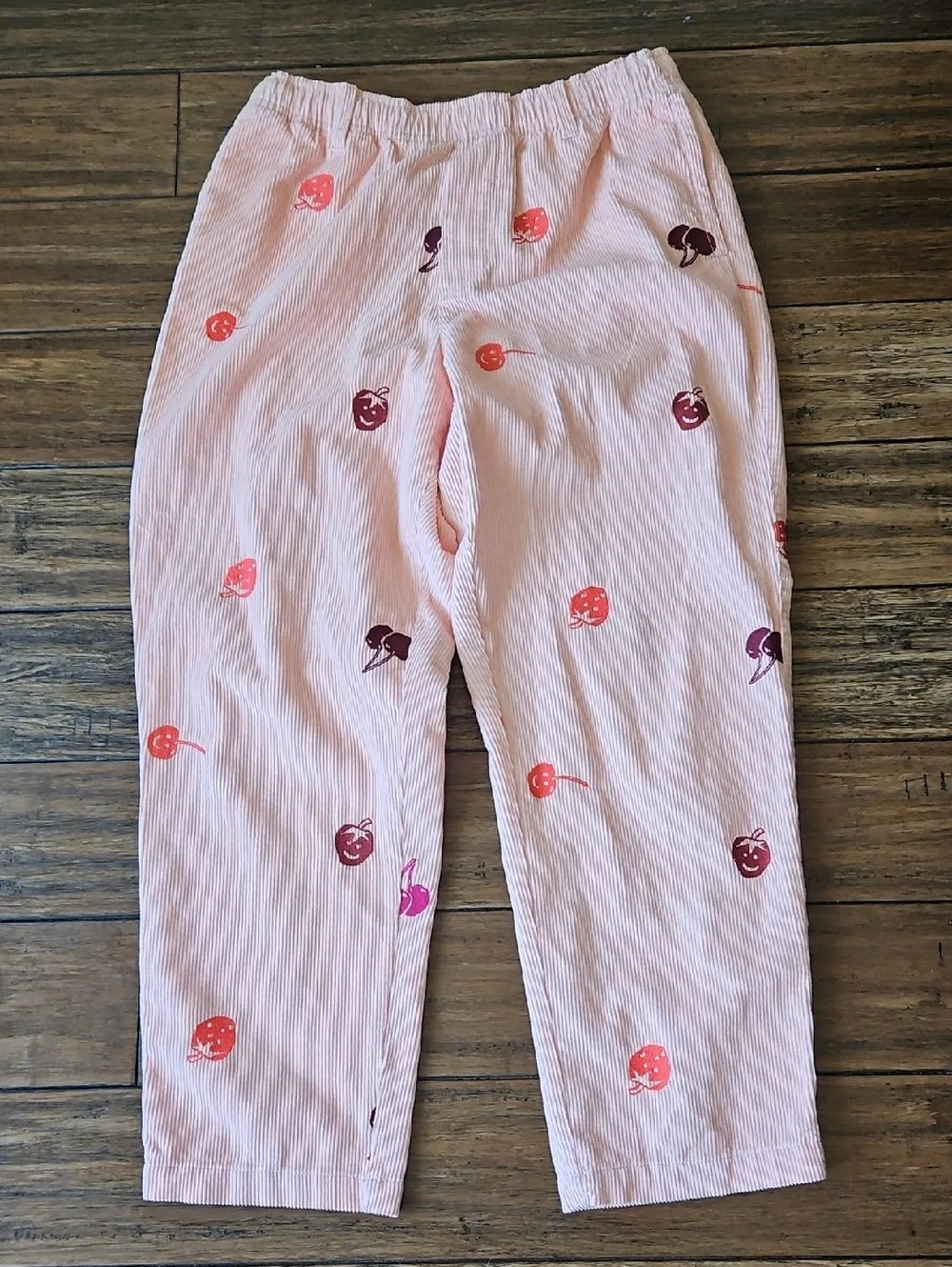 Urban Outfitters reposhing this
